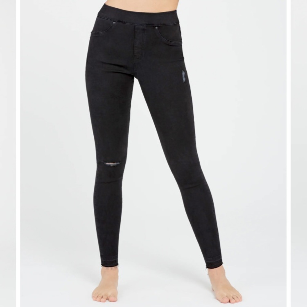 Spanx vintage distressed ankle skinny jeans